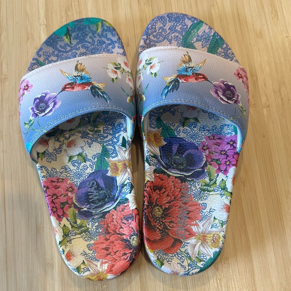 Johnny Was Multicolor Floral Sandals
